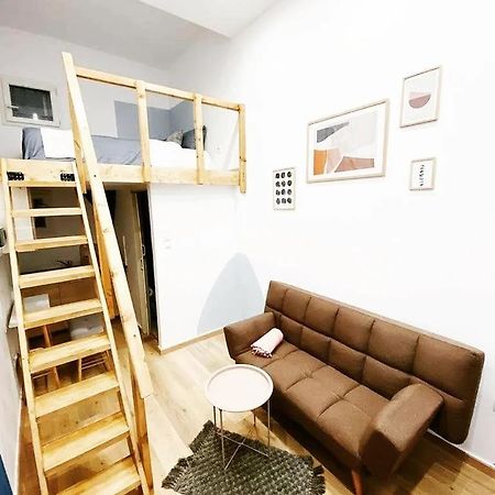 Velestinou Private Maisonette Apartment Athens Luaran gambar