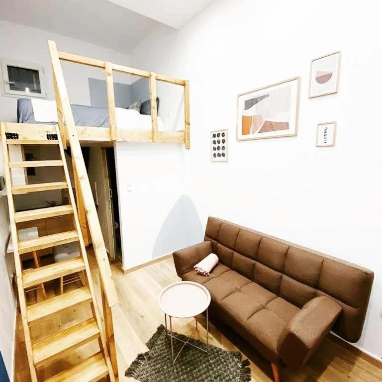 Velestinou Private Maisonette Apartment Athens Luaran gambar