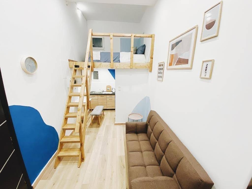 Velestinou Private Maisonette Apartment Athens Luaran gambar