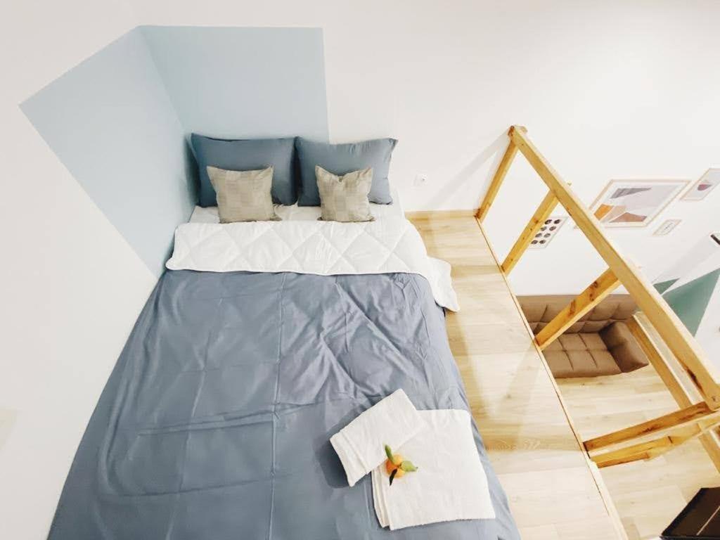 Velestinou Private Maisonette Apartment Athens Luaran gambar