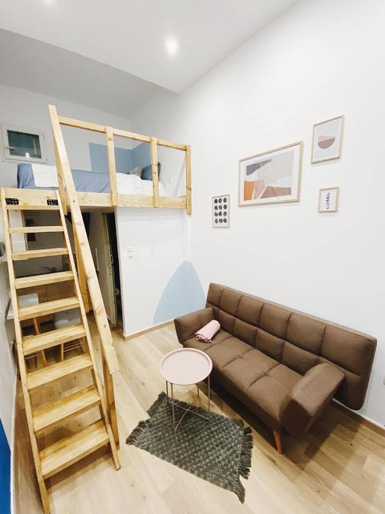 Velestinou Private Maisonette Apartment Athens Luaran gambar